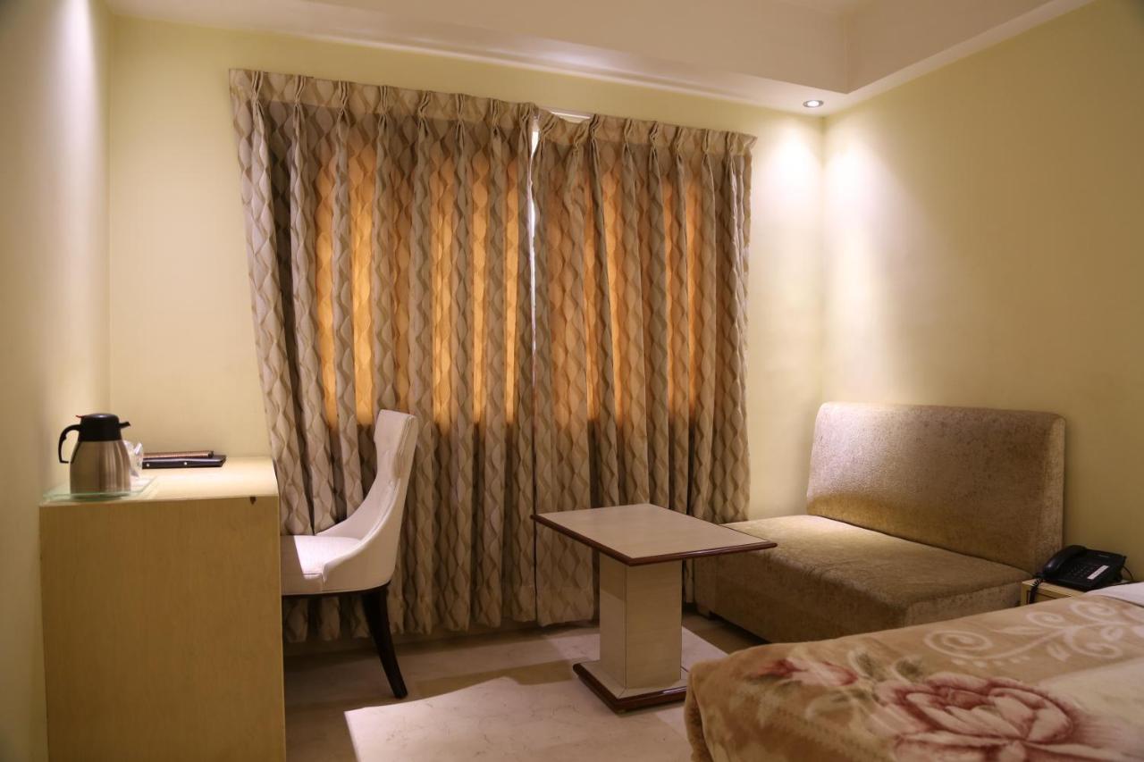 Mayur Hotel Νέο Δελχί Εξωτερικό φωτογραφία